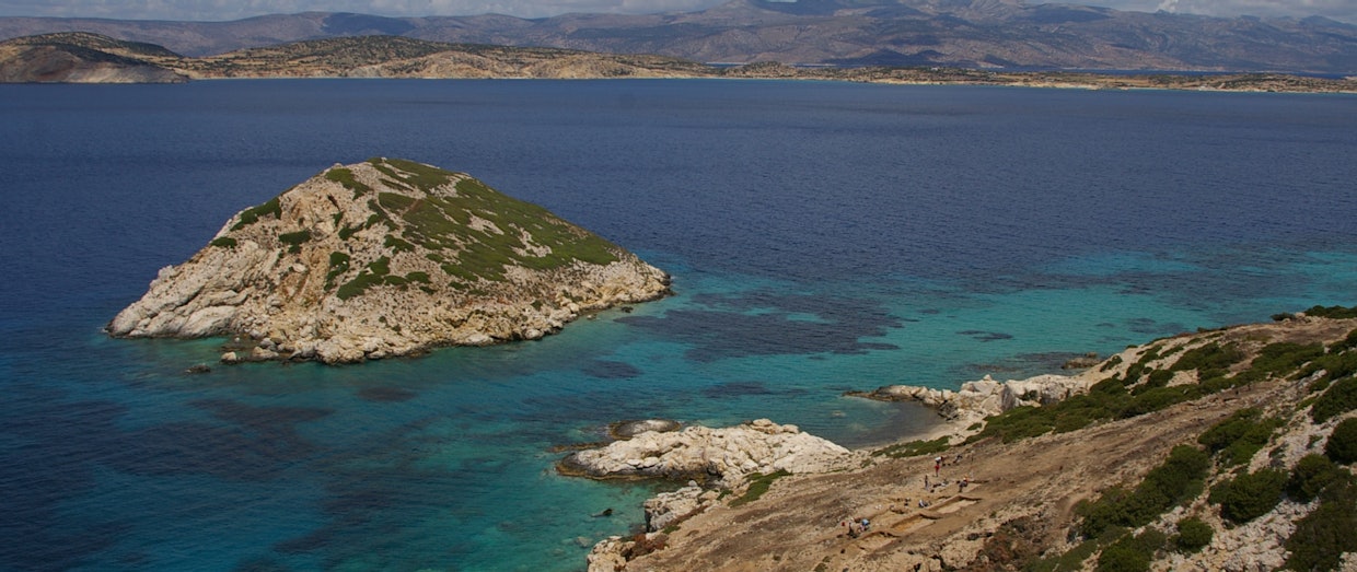 Daskalio, Keros : The Sanctuary on Keros and the Origings of Aegean Ritual Practice src: Philaniotou