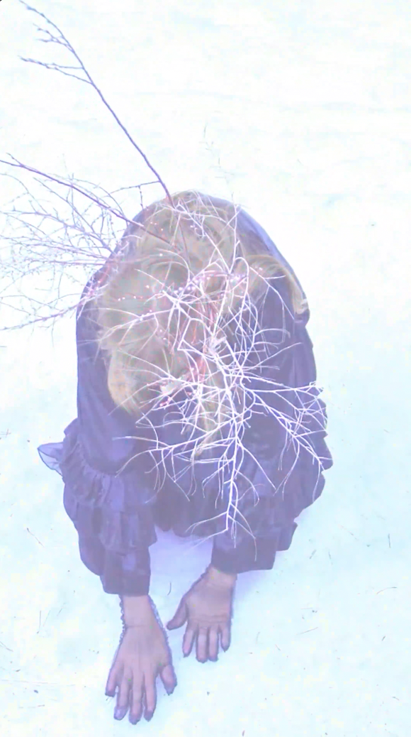 Elki by Rodrigo Courtney aka Fangs