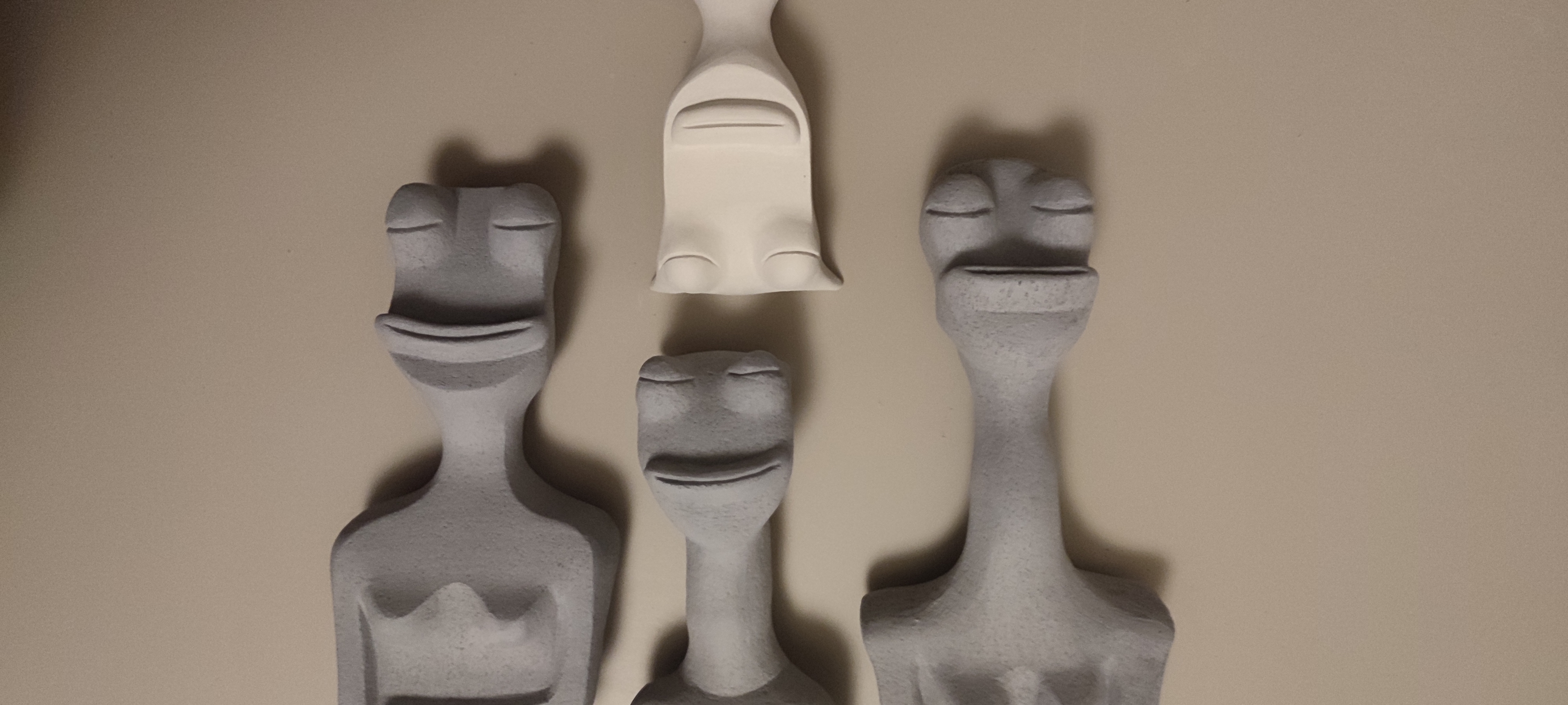 Shaped Folded arm frogs