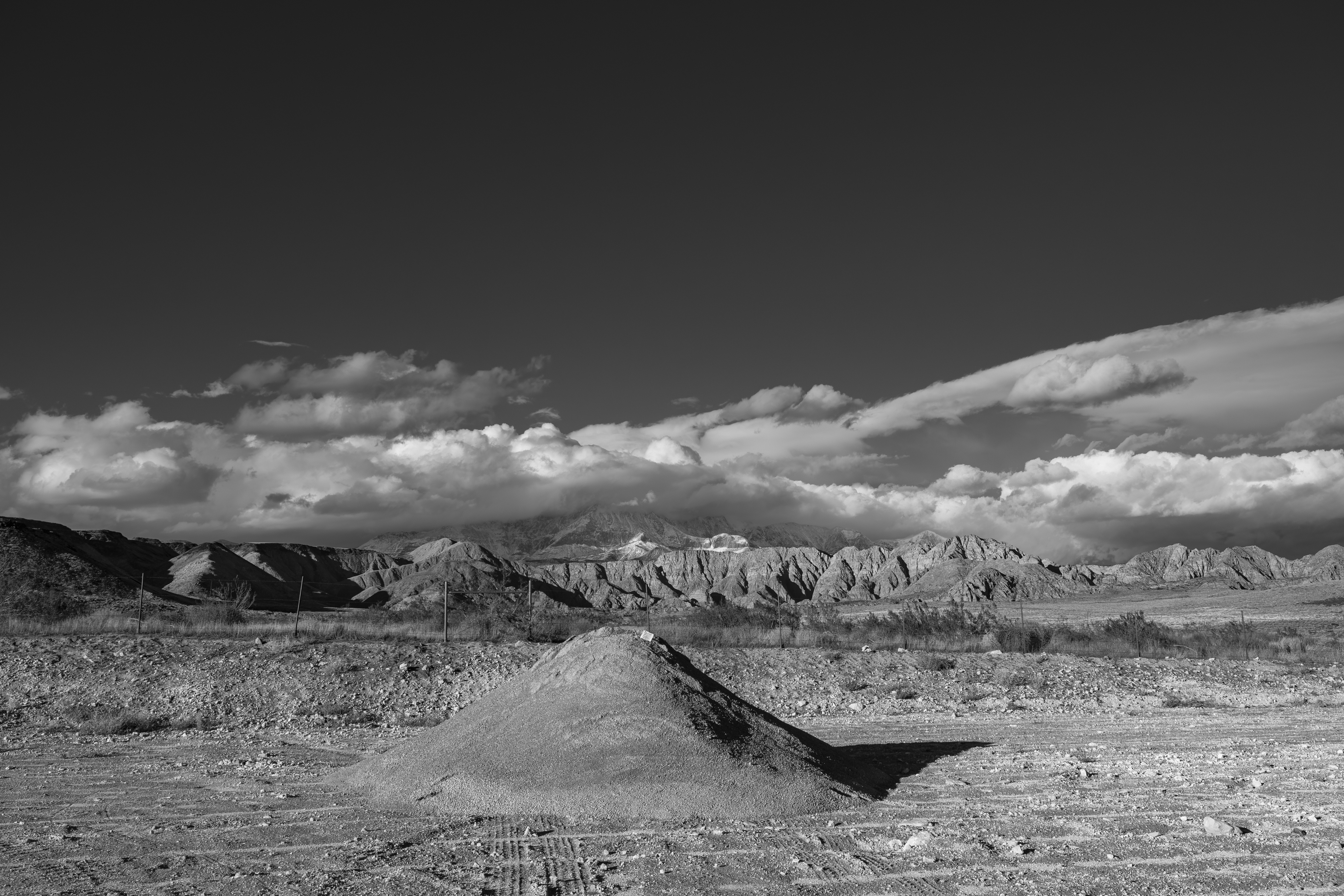 Cernes Urbem et Promissa by Heather N. Stout