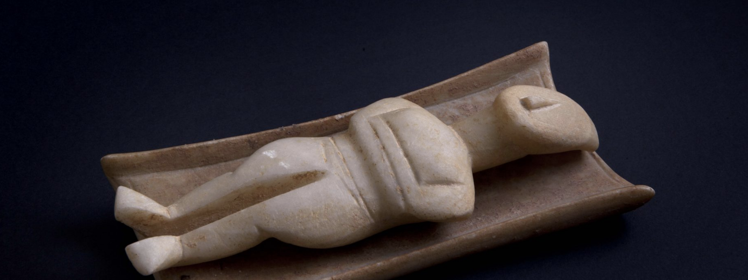 Cycladic figurine FAF (Folded arm figurine) 3000BC